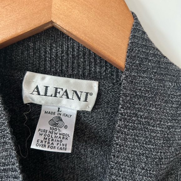 VIntage Men’s wool Alfani mockneck sweater - Picture 3 of 10